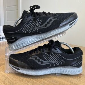 SAUCONY Freedom 3  S20543-40 men's running training Shoes  Black/White